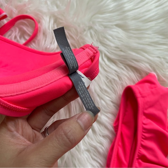 Aerie ruffle bikini set size 36D bra and L bottom tie hot pink with white trim - Picture 5 of 13